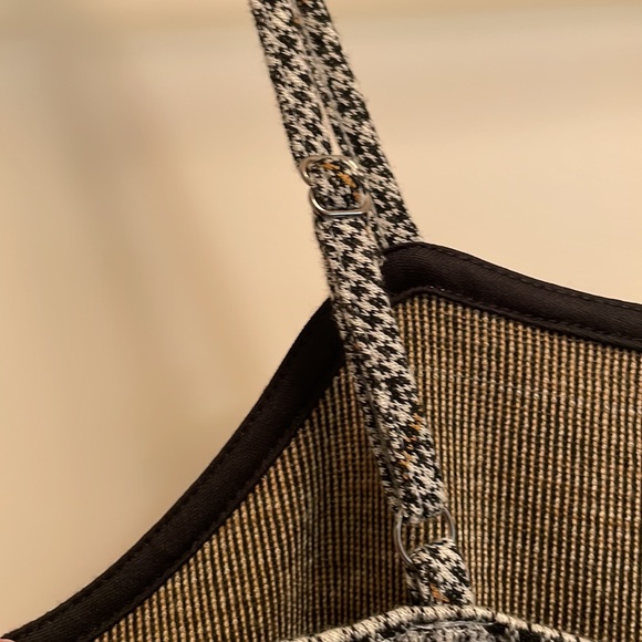 Forever 21 Dress - size M - never been worn! - Picture 4 of 4